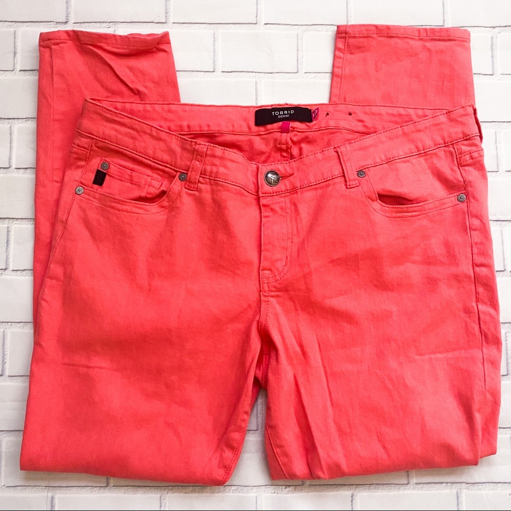 Torrid Salmon Pink Denim Skinny Jeans 👖